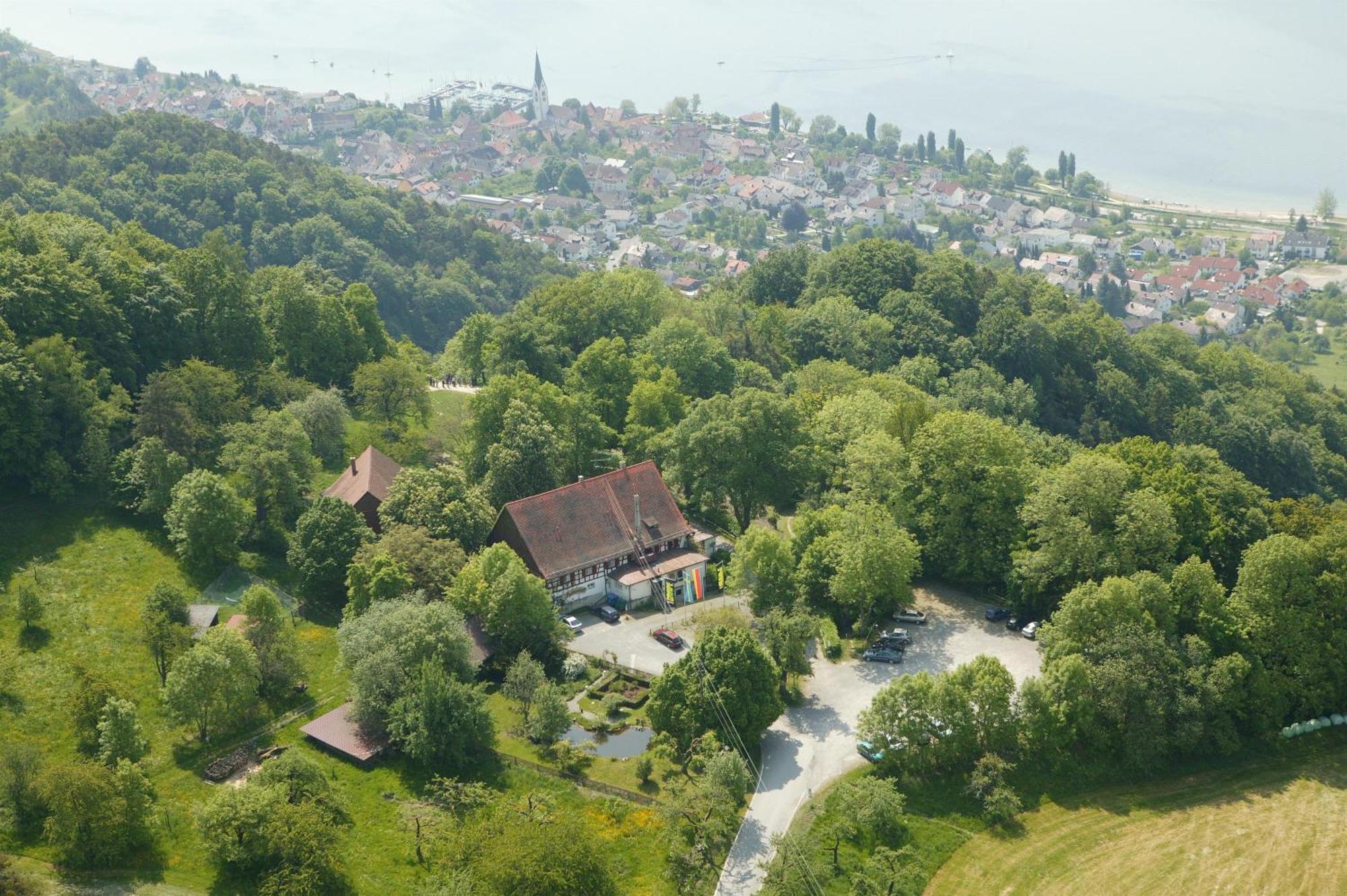 Hoehengasthaus Haldenhof Uberlingen Exterior photo